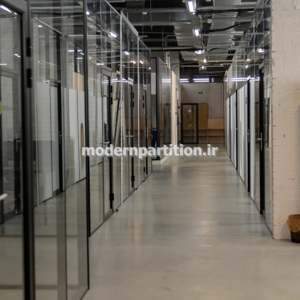 پارتیشن شیشه ای دوجداره با نصب سریع در تهران